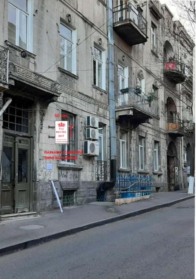 Taj Hostel Tbilisi Bagian luar foto